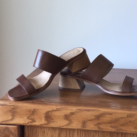 L'intervalle #lintervalle wedge sandals navy - Depop